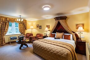 Earls Court House Hotel