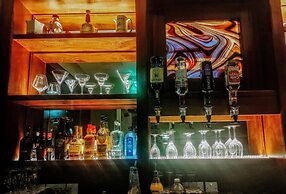 Earls Court House Hotel