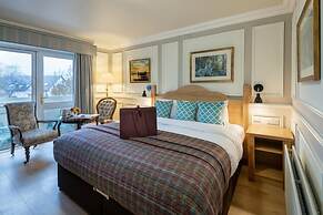 Earls Court House Hotel