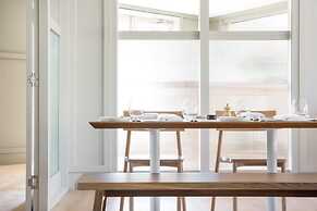 Lancemore Lindenderry Red Hill