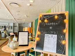 Good Morning + Helsingborg