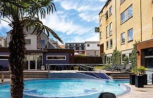 Quality Hotel The Reef
