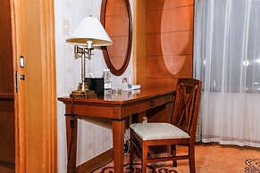Ruishi Hotel Dalian