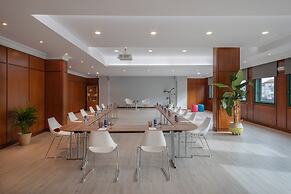 Hotel Santiago Plaza Affiliated by Meliá