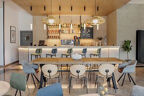 Hotel Santiago Plaza Affiliated by Meliá