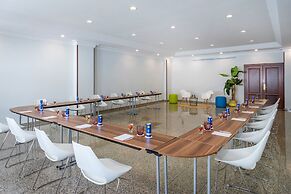 Hotel Santiago Plaza Affiliated by Meliá