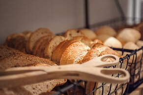 Hotel Santiago Plaza Affiliated by Meliá