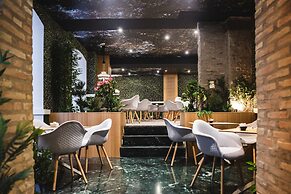 SH Ingles Boutique Hotel