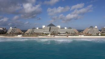 Paradisus Cancún – All Inclusive