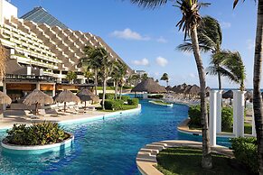 Paradisus Cancún – All Inclusive