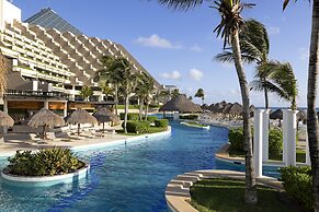 Paradisus Cancún – All Inclusive