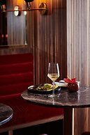 Melia White House Hotel