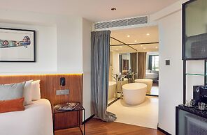 Melia White House Hotel