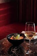 Melia White House Hotel