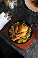 Melia White House Hotel