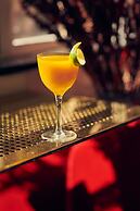 Melia White House Hotel