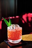 Melia White House Hotel