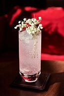 Melia White House Hotel