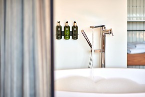 Melia White House Hotel