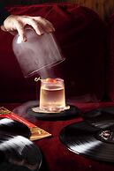 Melia White House Hotel