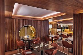 Melia White House Hotel