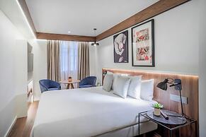 Melia White House Hotel
