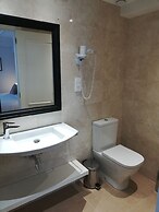 Hotel Avenue Louise Brussels - Trademark Collection by Wyndham