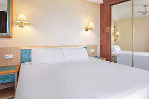 Sol Milanos Pingüinos