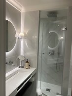 Hotel Cambon