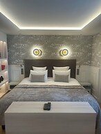 Hotel Cambon
