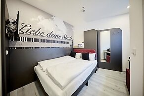 SMARTY Cologne Dom Hotel - Boardinghouse