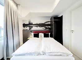 SMARTY Cologne Dom Hotel - Boardinghouse
