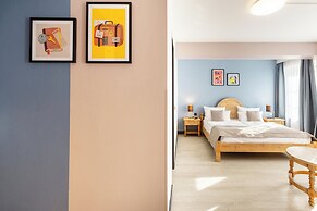 Garner Hotel Dusseldorf Main Station by IHG