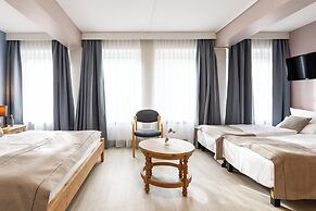 Garner Hotel Dusseldorf Main Station by IHG