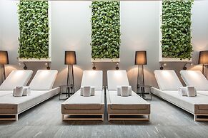 Hotel Louis C. Jacob