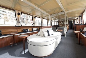 Hotel Louis C. Jacob