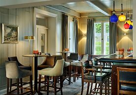 Hotel Louis C. Jacob