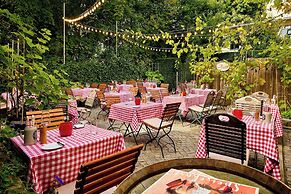 Louis C. Jacob, Hamburg, Autograph Collection