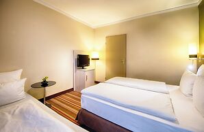Leonardo Hotel & Residenz München