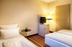 Leonardo Hotel & Residenz München