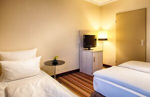 Leonardo Hotel & Residenz München