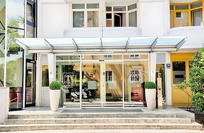 Leonardo Hotel & Residenz München