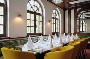 Leonardo Hotel & Residenz München