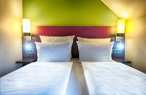 Leonardo Hotel & Residenz München