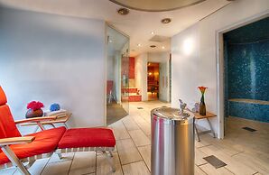 Leonardo Hotel & Residenz München