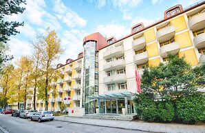 Leonardo Hotel & Residenz München