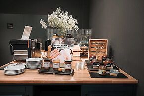 Feringapark Hotel by Coffee Fellows Hotels