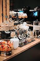 Feringapark Hotel by Coffee Fellows Hotels