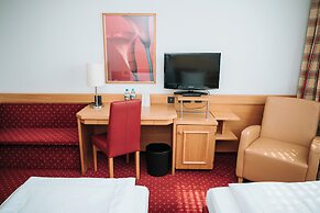 Feringapark Hotel by Coffee Fellows Hotels