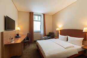 IntercityHotel Berlin Ostbahnhof